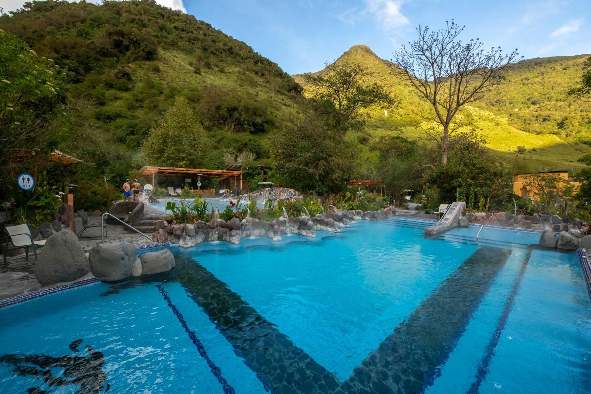 Termas De Papallacta Dış mekan fotoğraf Hot springs in Baños, Ecuador