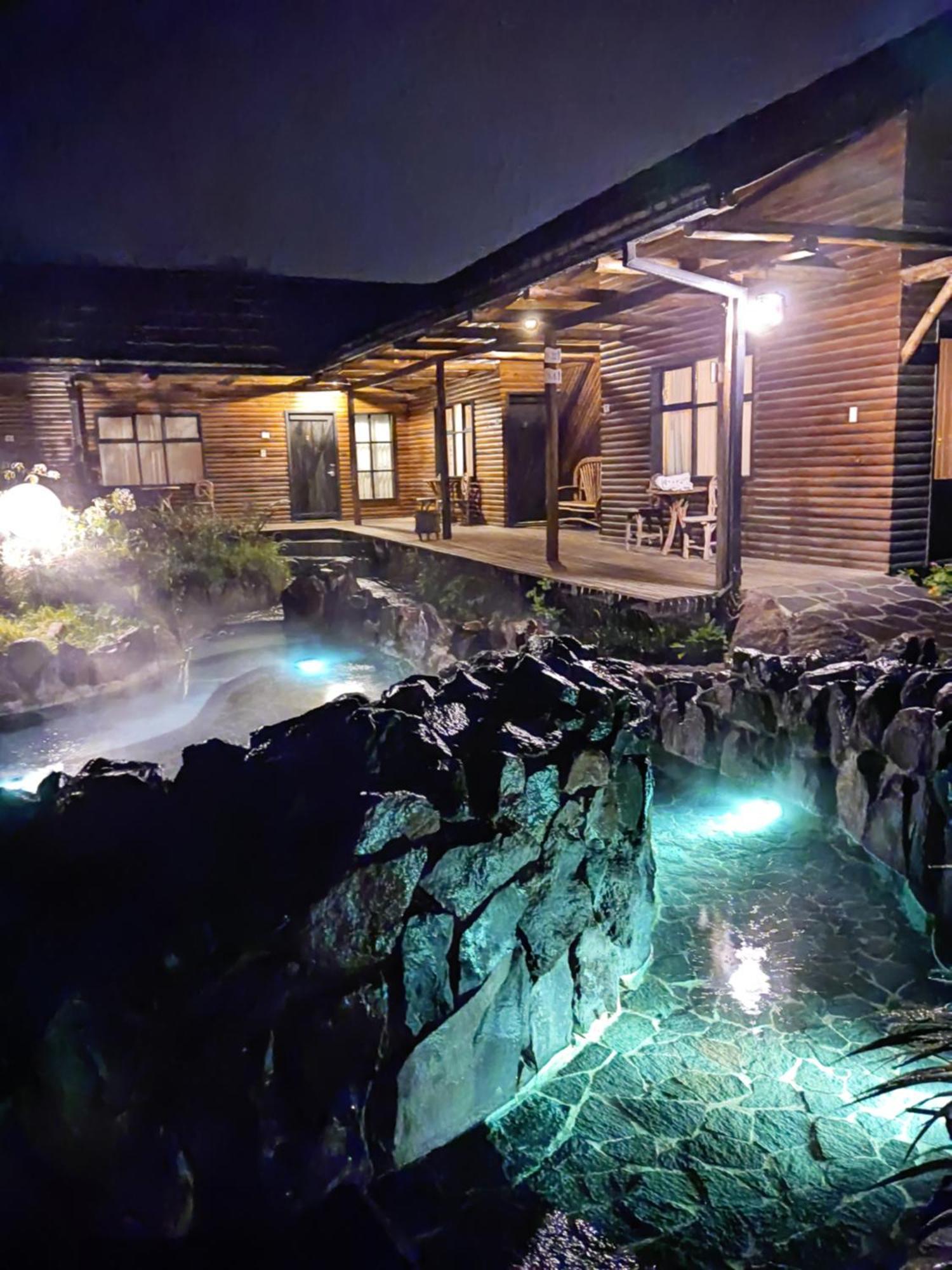 Termas De Papallacta Dış mekan fotoğraf A hot spring in Taiwan