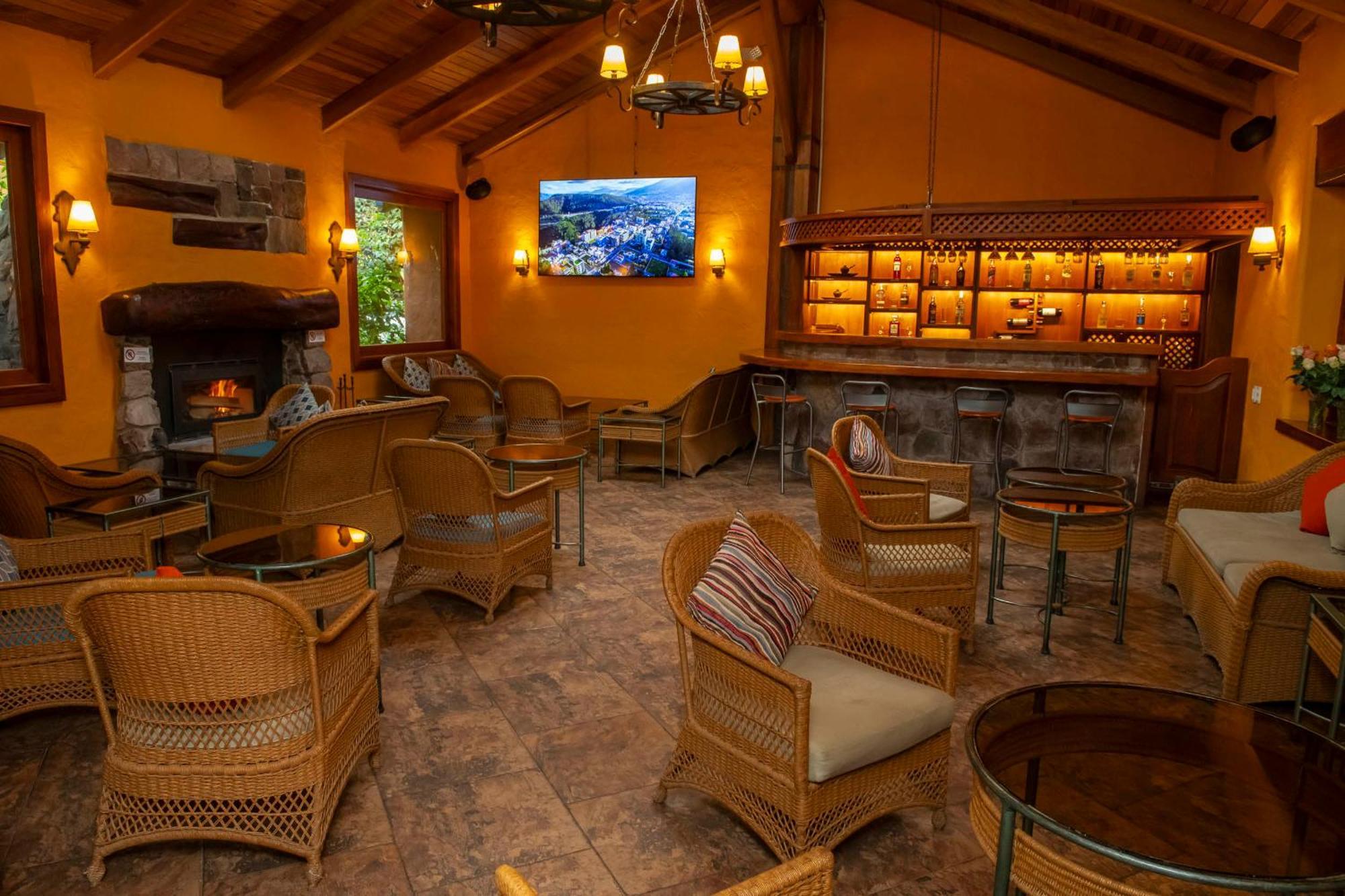 Termas De Papallacta Dış mekan fotoğraf The interior of the restaurant