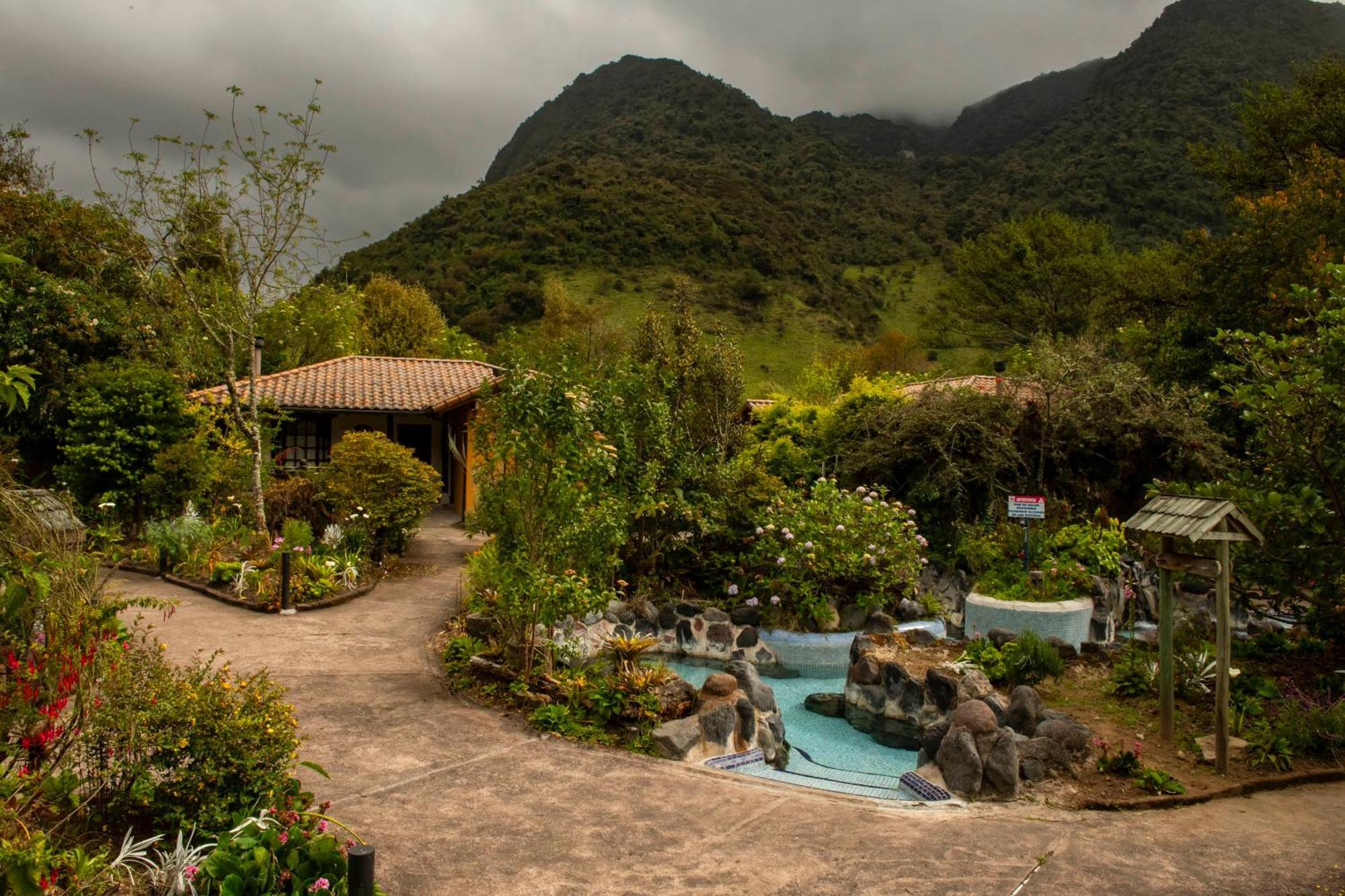 Termas De Papallacta Dış mekan fotoğraf Hot springs in Baños