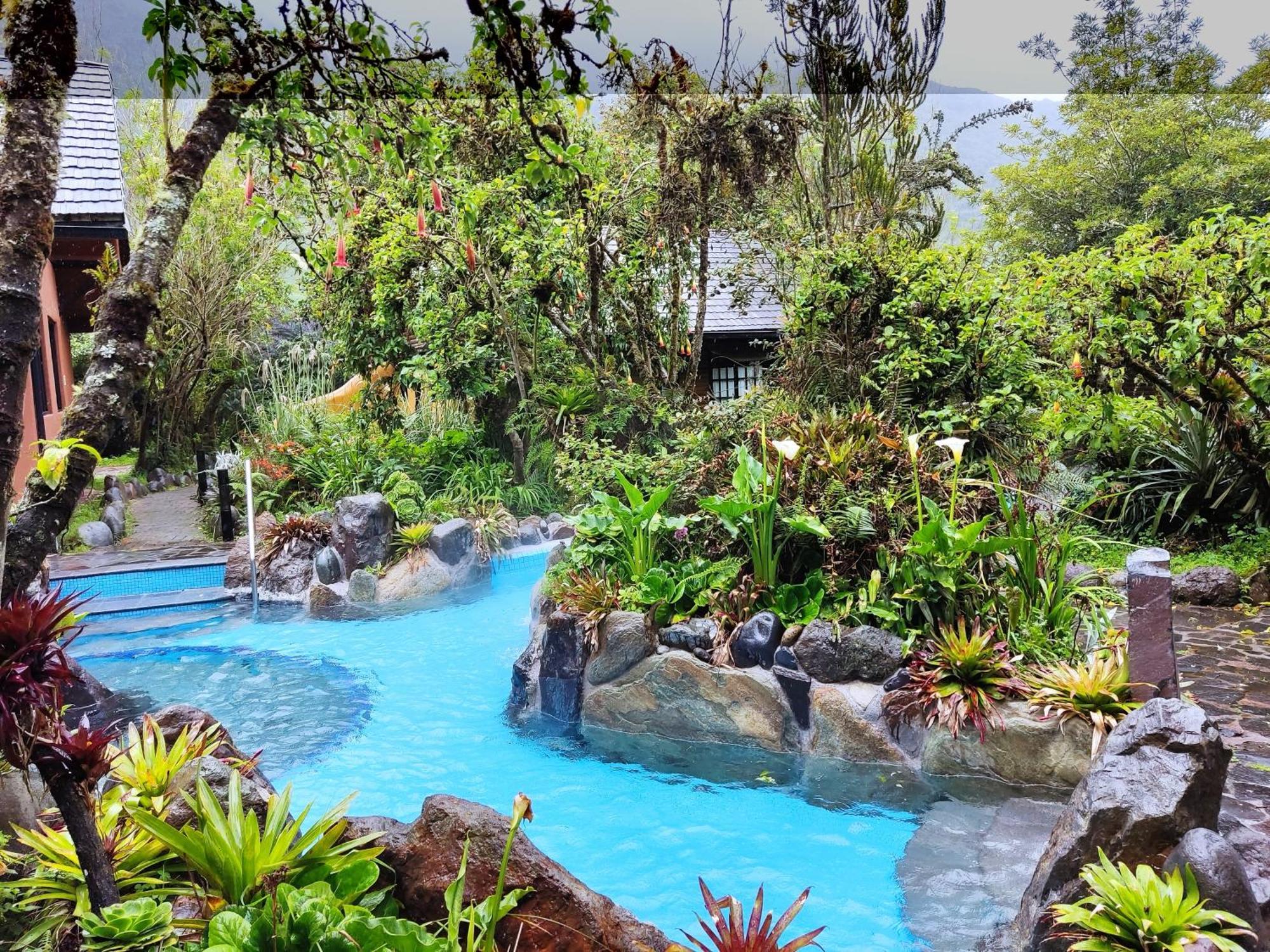 Termas De Papallacta Dış mekan fotoğraf Hot springs at the resort