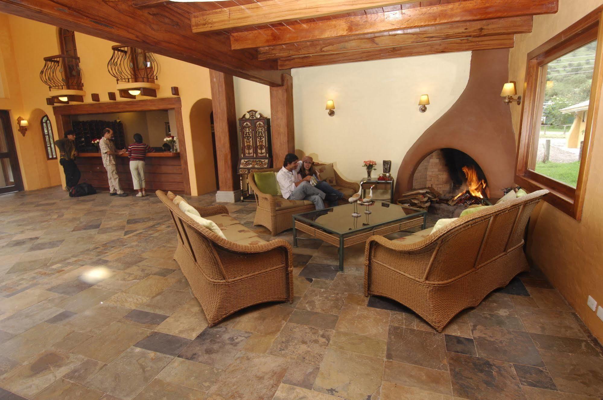 Termas De Papallacta Dış mekan fotoğraf The lobby of the hotel